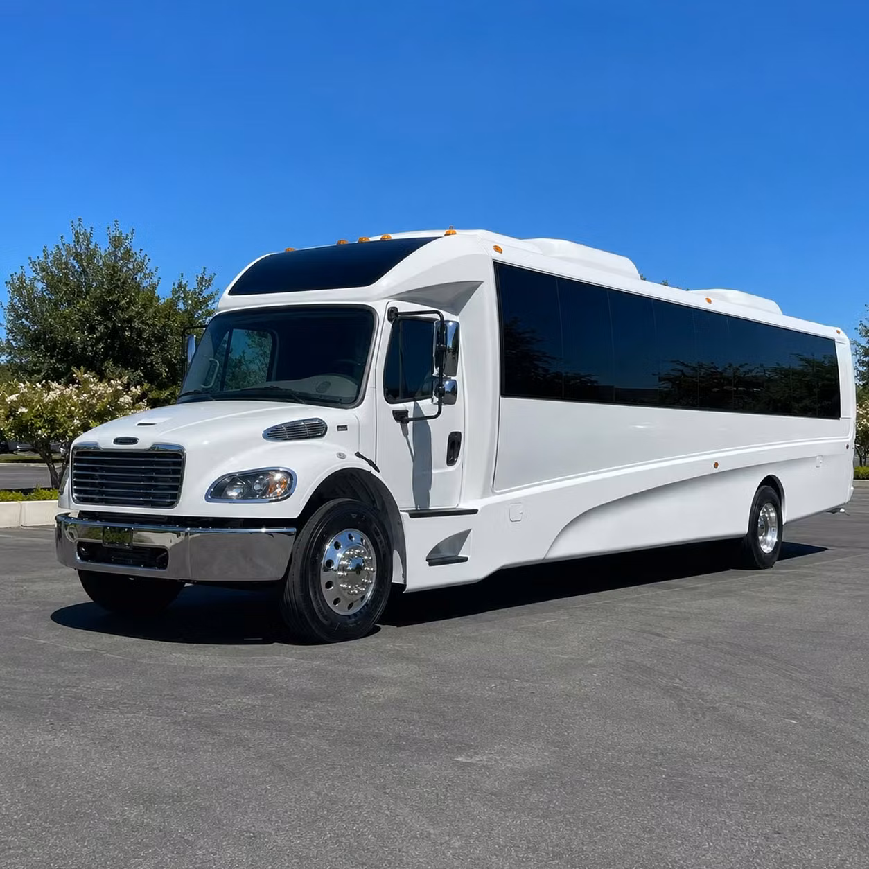25 passenger minibus