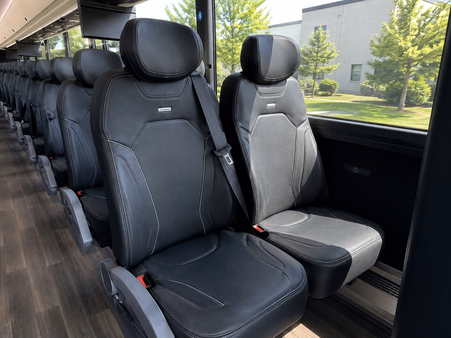 richardson ceremony to reception shuttles so no guest gets left behind
